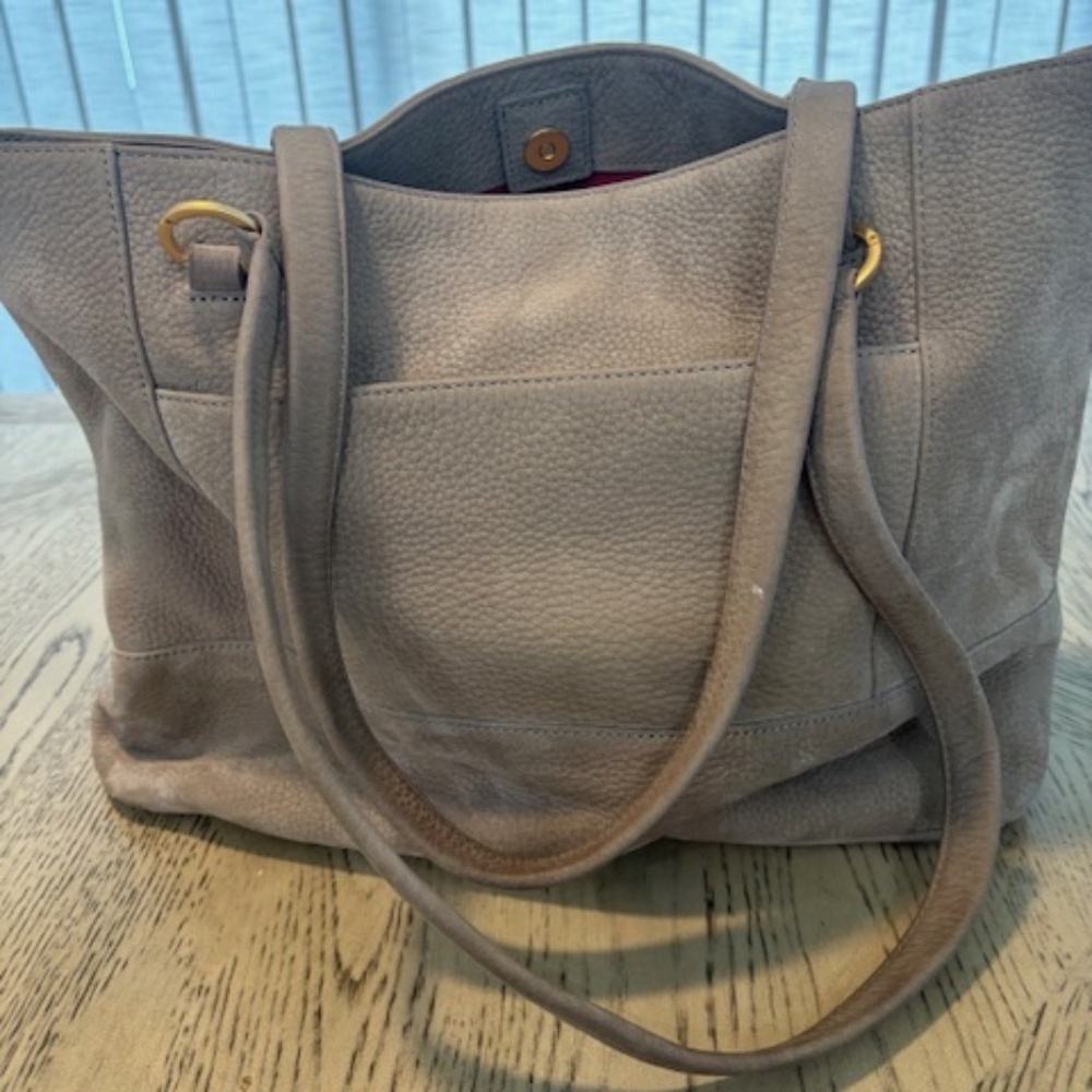 Tote bag